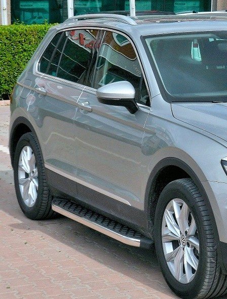 Running Boards suitable for Seat Ateca from 2016 Hitit chrome with T&Uuml;V