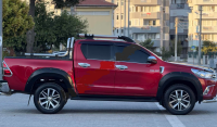 Kotfl&uuml;gelverbreiterung passend f&uuml;r Toyota Hilux mit Schraubenoptik ab Bj. 2015