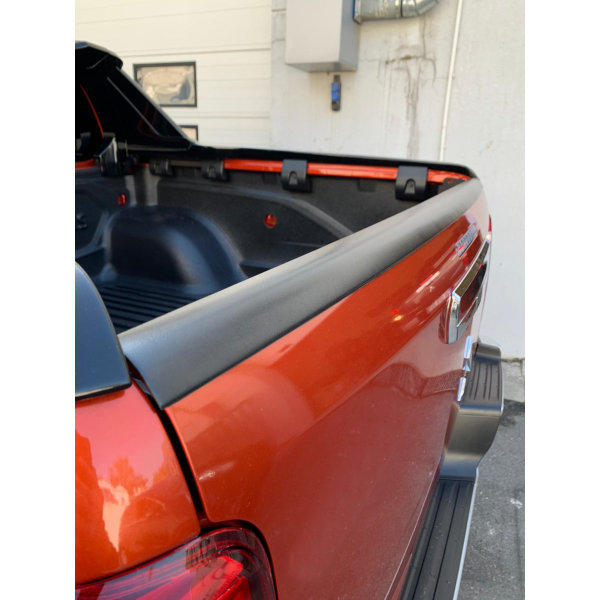 Bumper protection for the tailgate suitable for Mitsubishi L200 from year of manufacture 2019