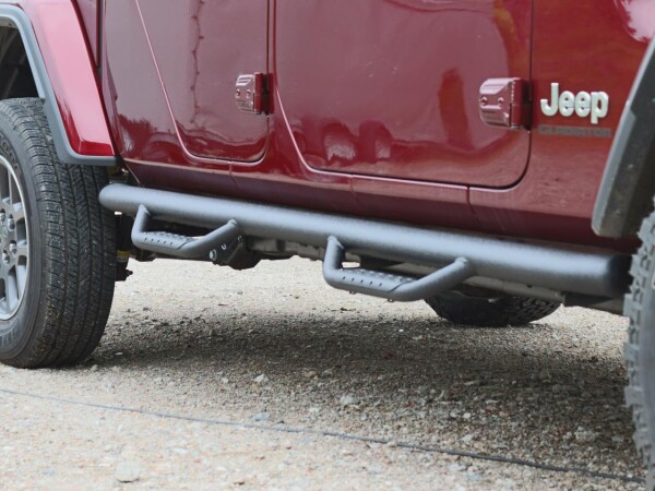 Black Rock Schwellerrohre passend f&uuml;r Jeep Gladiator JT &ndash; Ausf&uuml;hrung 28210